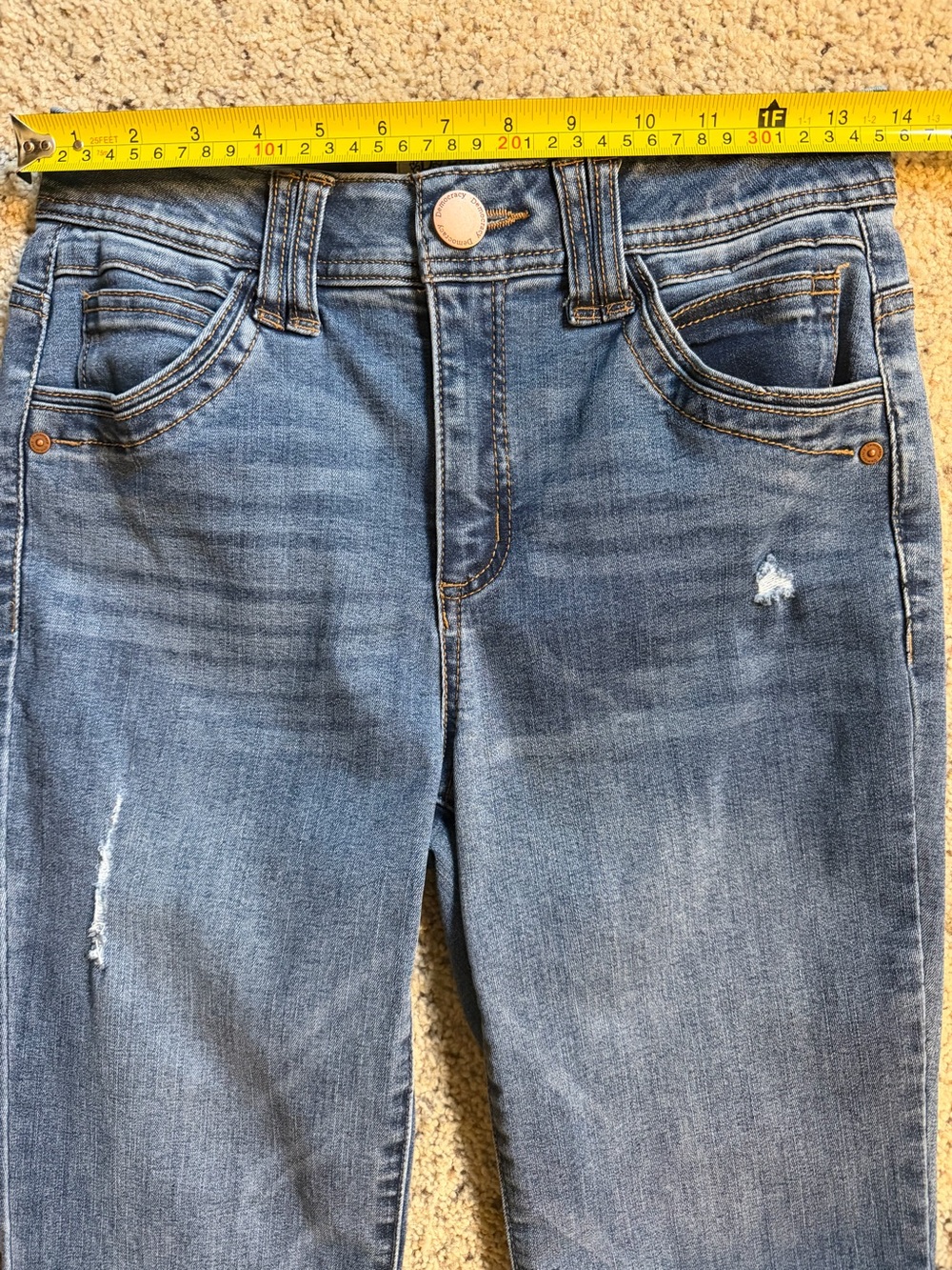 Democracy Ab Technology Distressed Blue Cropped Jeans with Frayed Hem Sz 2 - Picture 8 of 11
